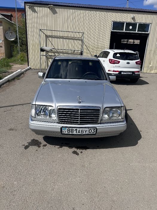 Продам мерс 124 е 280