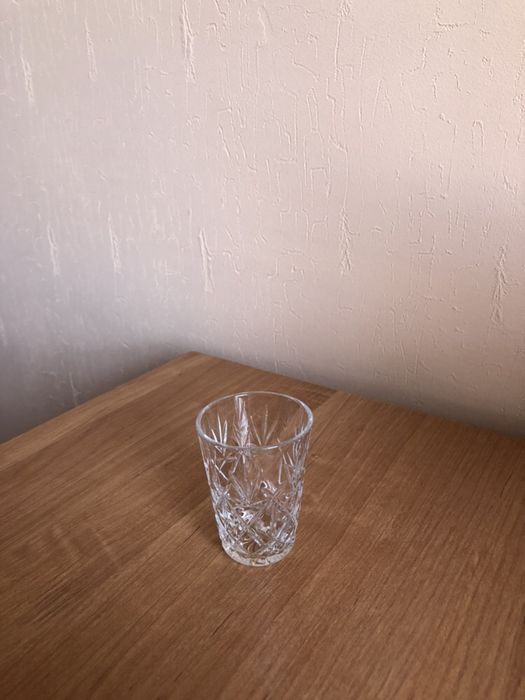 Хрустальные рюмки