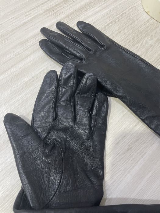 Печатки кожа