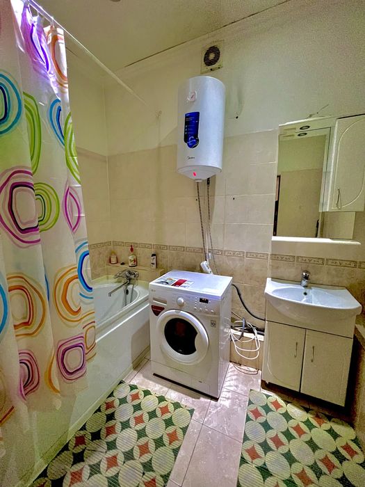 Замечательная однушка ! ВИП, центр