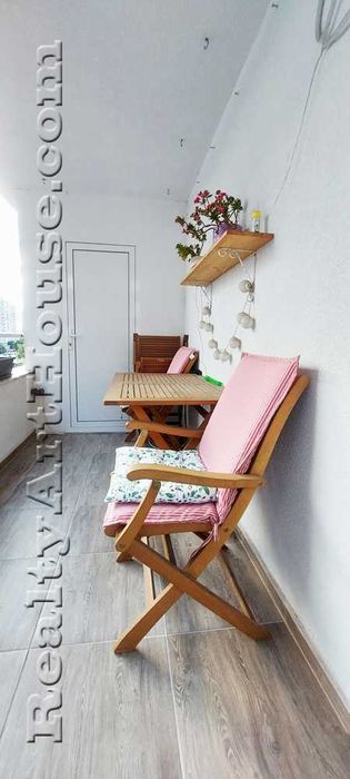 Продава се Двустаен апартамент в София, Люлин 2 - 101 кв.м за 1882 €/кв.м - Снимка #8