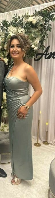 Rochii de seara , facute pe comanda