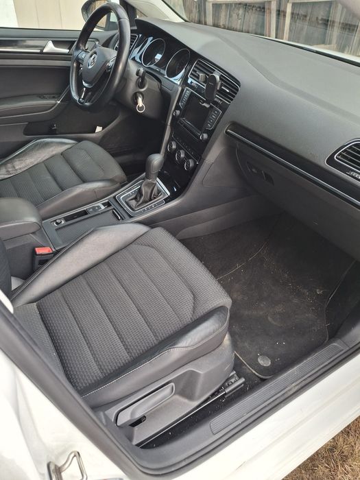 Golf 7 1.6 TDI DSG Break semi piele 2015