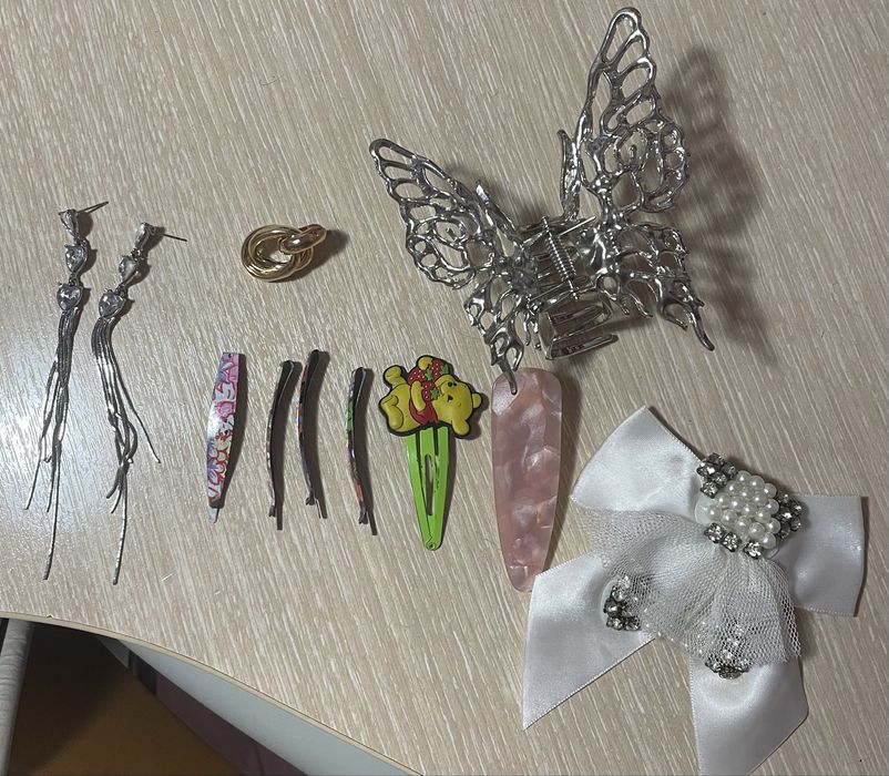 Бижутерия (серьги, крабик, заколки)