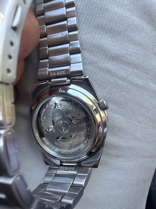 Продам часы Seiko