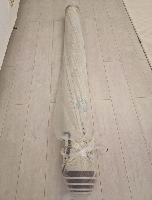 Продам ковёр в отличном состоянии