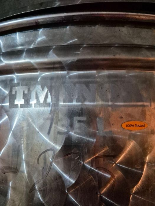 Неръждаеми съдове за вино