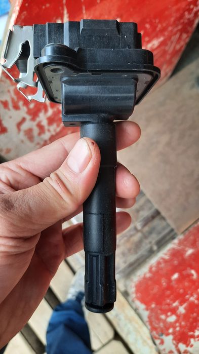 Продам  катушка зажигания.Ауди