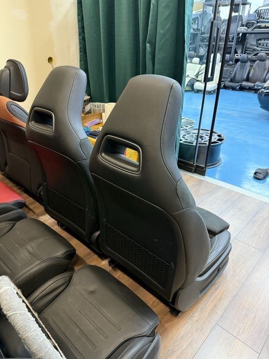 W177. CLA alcantara.