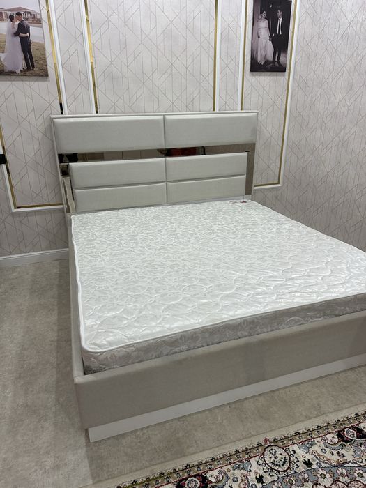 Спальный диван 180*200