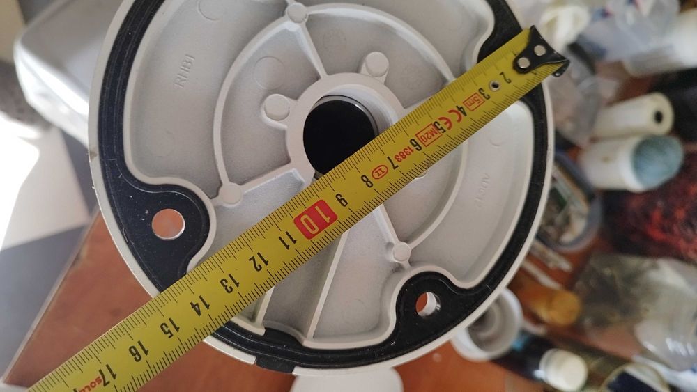 Стойка алуминиева за стенен монтаж на камери - с фланец и пластмасова