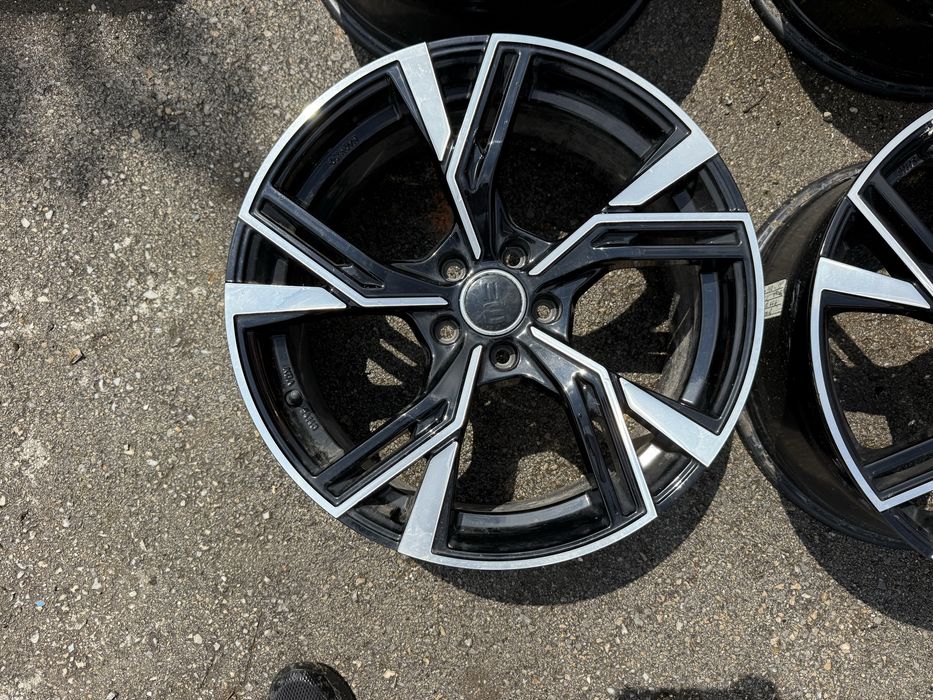 19 цола Audi RS джанти 5x112 ET35 8.5J 66.6