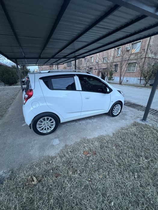 Продается спарк.