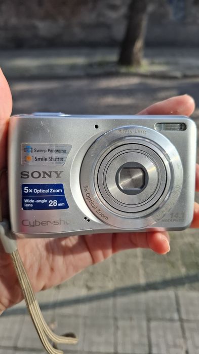 Компактна дигитална винтидж камера Sony Cyber-shot DSC-S5000 – 14MP / 5x zoom