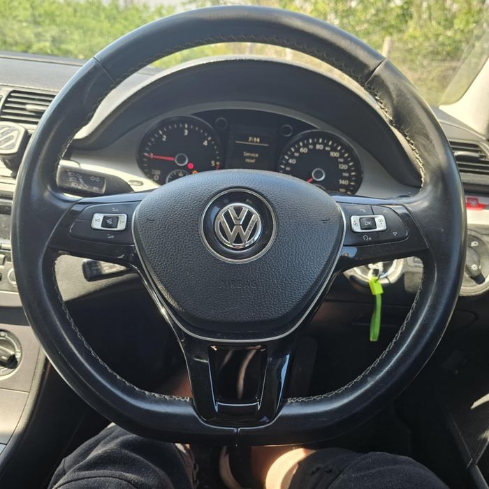 Пасат Б6 1.9 дизел 105кс БКЦ. черен на ЧАСТИ (Passat B6 BKC na chasti)