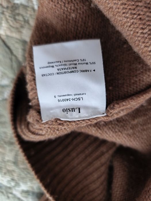 Продам пуловер женский
