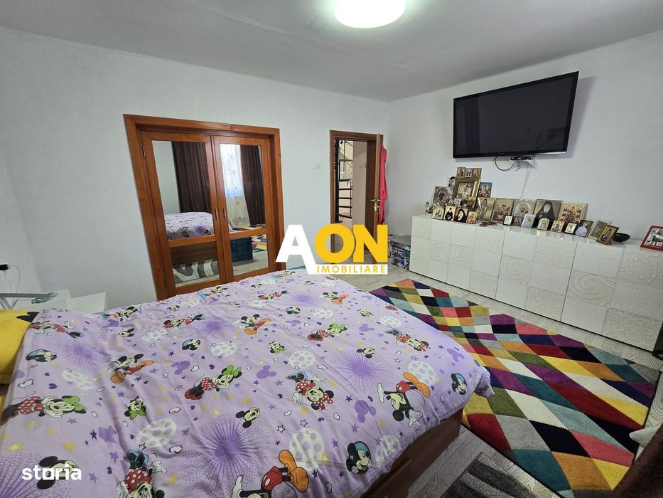 Casa 5 Camere, 2 Bai, 600mp Teren, Zona Oarda