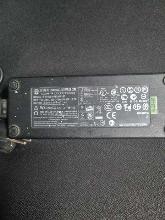 Incarcatoare,adaptoare AC laptop mini pc ASUS,DELL,FLEXTRONIC