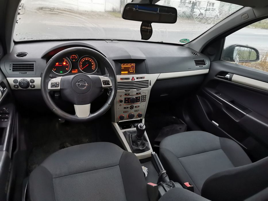 Vând opel astra H 1.9 120 cp!