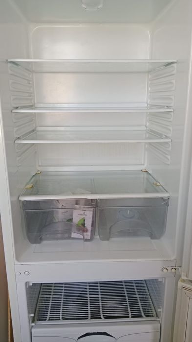 Продам холодильник Атланта