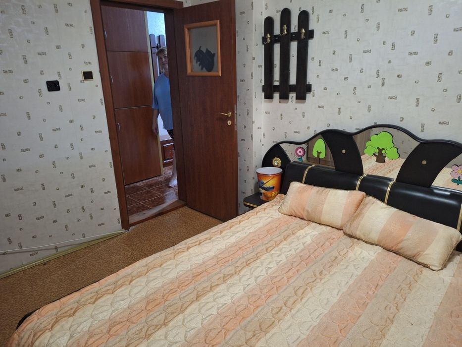 Продава се Тристаен апартамент в Нова Загора - 74 кв.м за 548 €/кв.м - Снимка #15