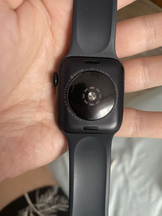 Продам Apple watch se gen 2.44mm