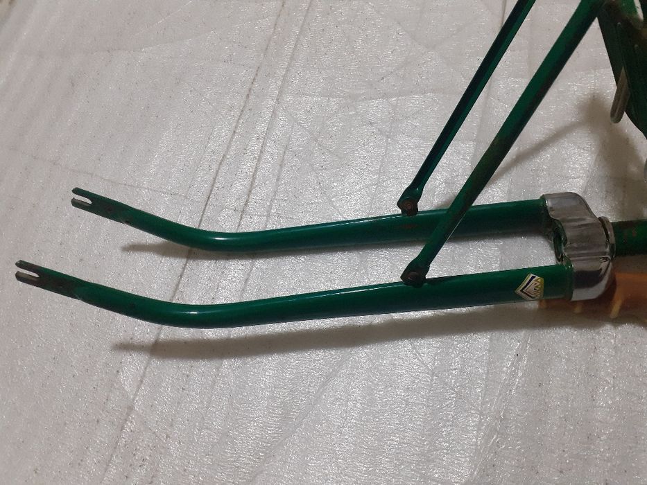 Продаётся вилка от велосипеда
