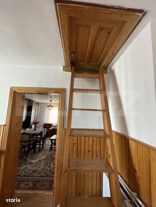 Casa Spatioasa cu Iaz Privat si 2.500 mp teren - in Falticeni