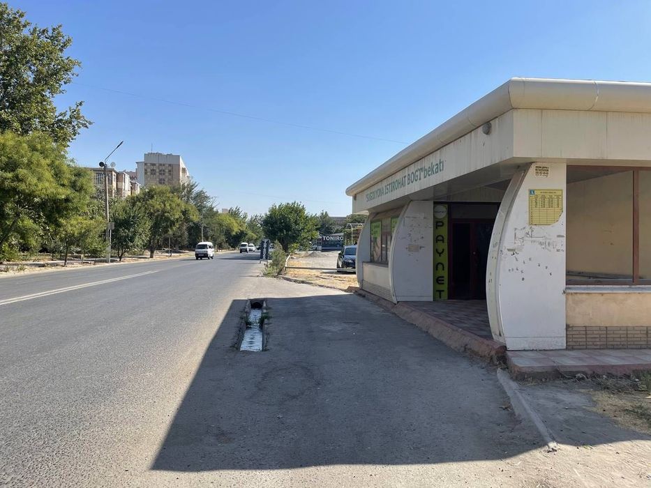 Сдаётся в аренду остановка в выгодном месте (около Family Park)