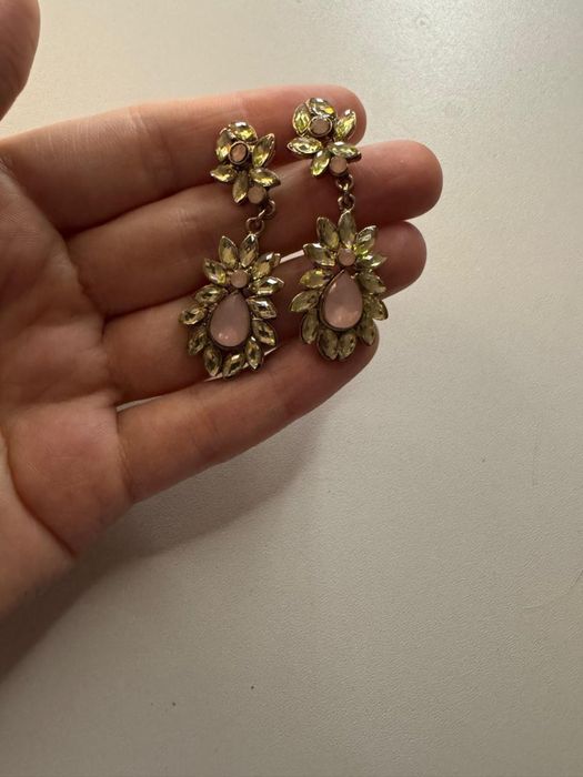 продам серьги новые люксовая  бижутерия не чернеет камни swarovski