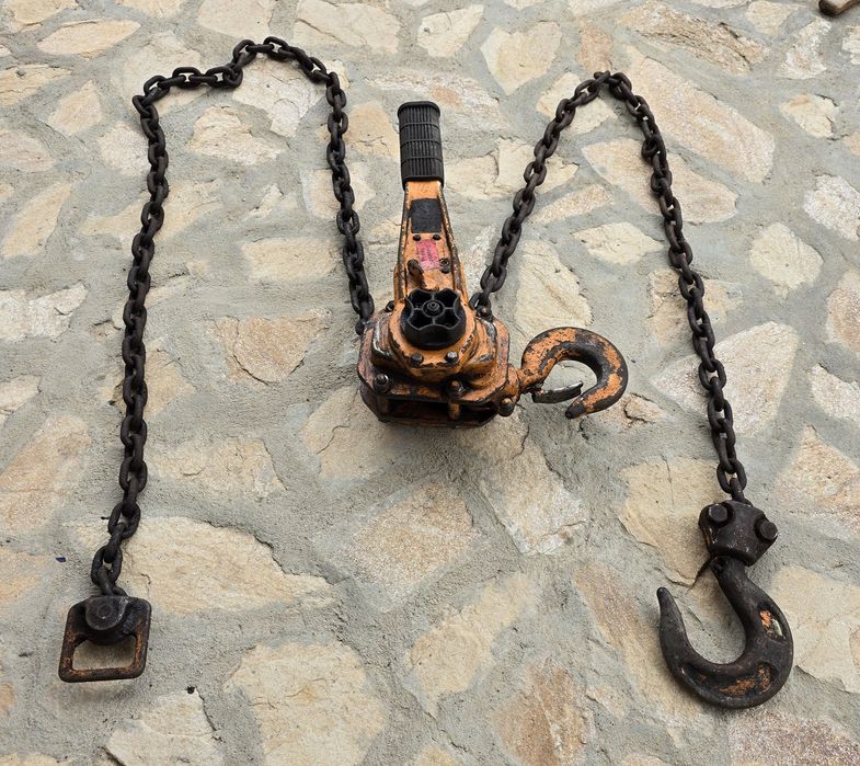 Ръчни лебетки с тресчотки до 3 тона