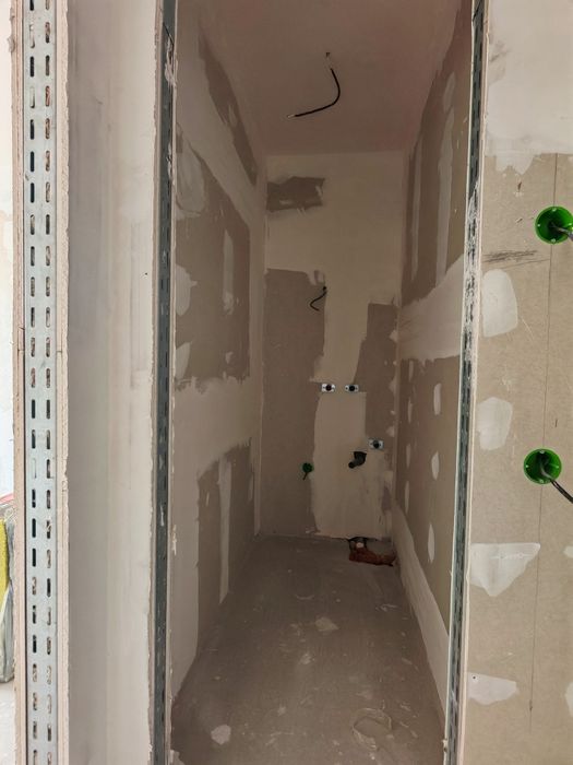 СОБСТВЕНИК продава двустаен апартамент 64м2 в комплекс МЛАДОСТ - Варна