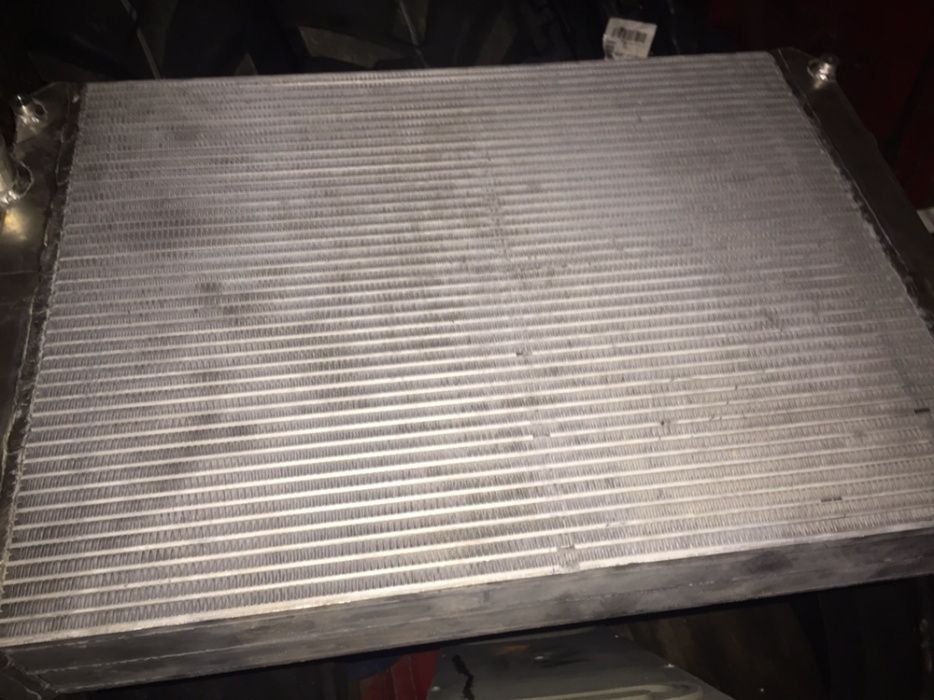 Radiatoare combine NEWHOLAND. case ,j DEERE orce model