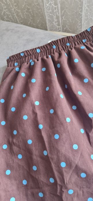 Юбка в горошек новая