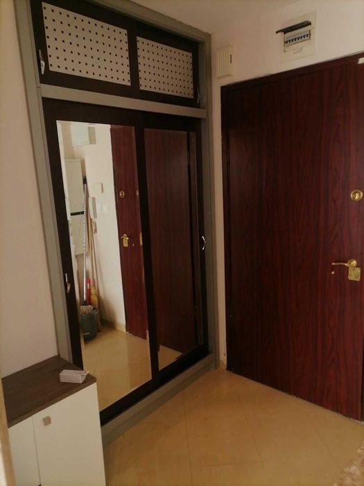 2-стаен апартамент под наем Изток