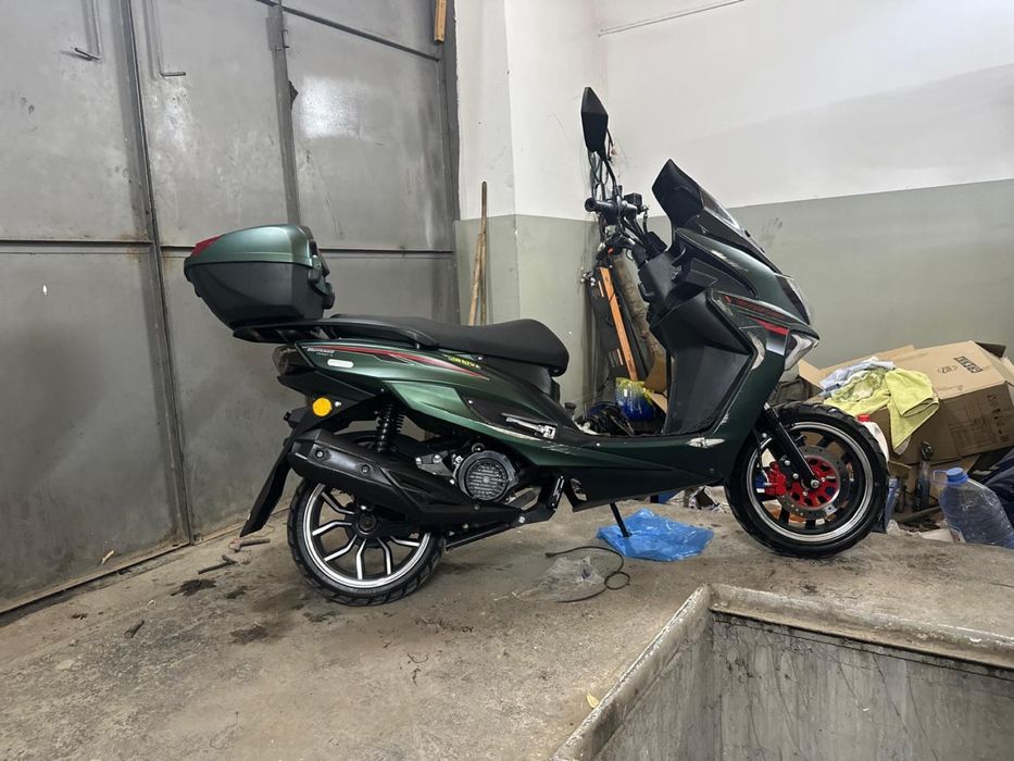 Мопед в хорошеем состояний