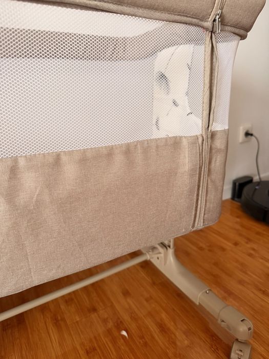 Pătuț co-sleeper Lionelo 270 de lei  Folosit foarte puțin