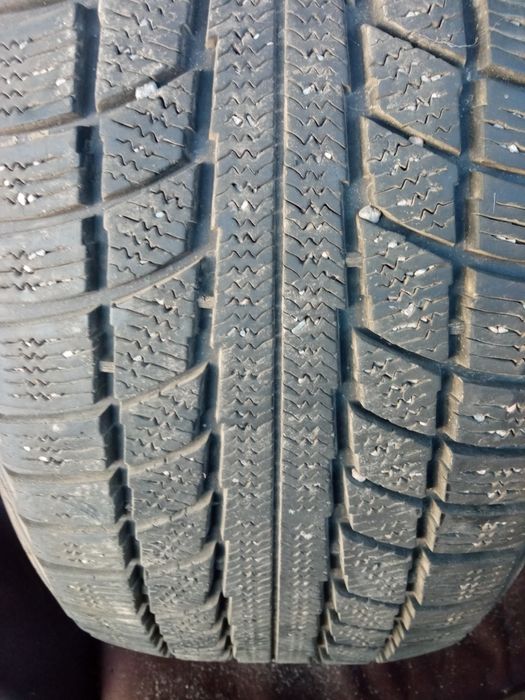 225 50 р17 пара зима