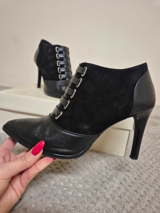 Елегантни полуботи от естествена кожа