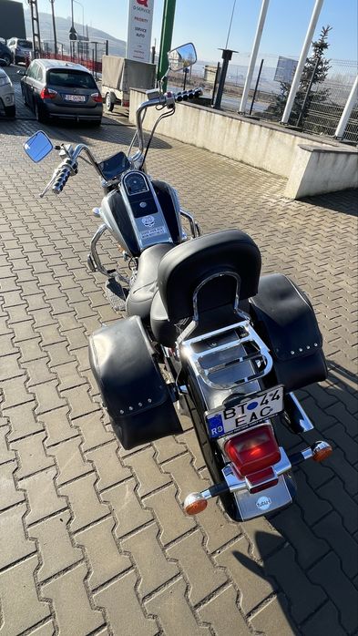 Suzuki Intruder  VN 1500 LC