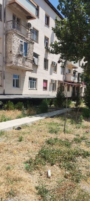 Квартира под офис в доль дароги 1 этаж. Рядом с Алмазар сити