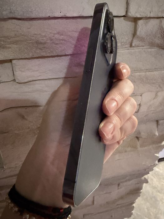 Vand iphone 14 pro 256gb