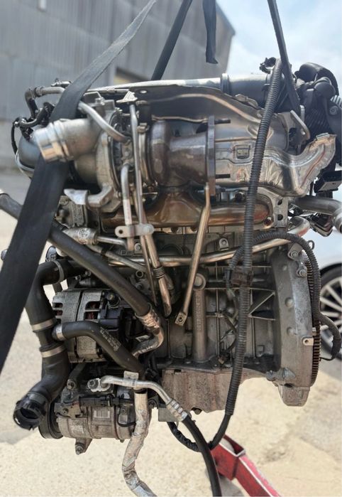 Mercedes A clasa  2.0 benzin  двигател 2019-2023