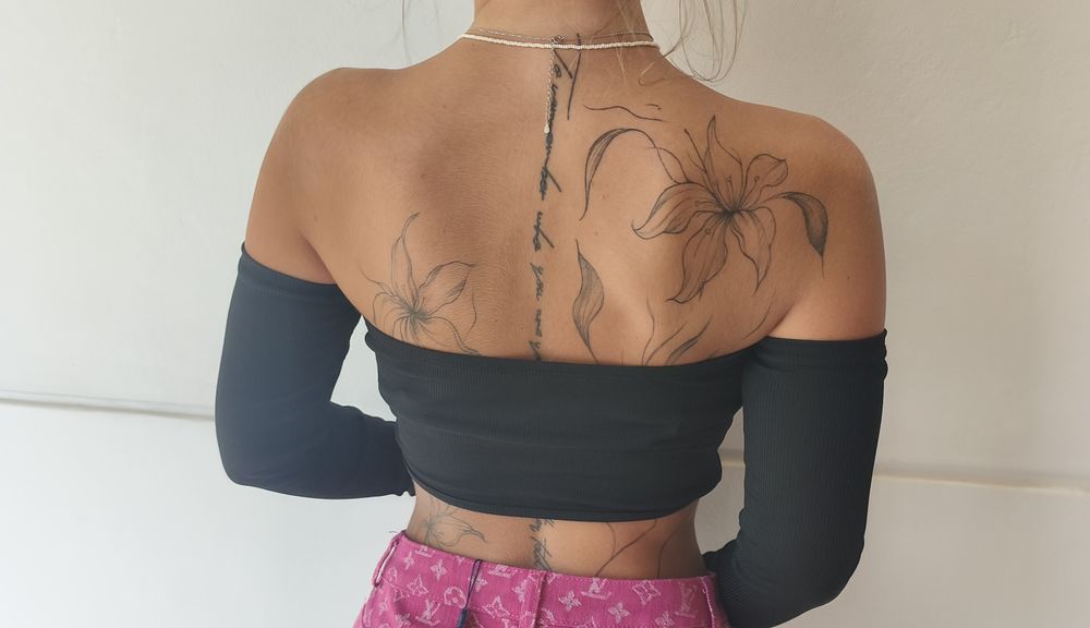 Top negru in stare perfecta