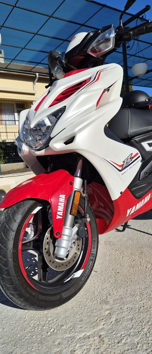 Скутер Yamaha Aerox 50 кубика