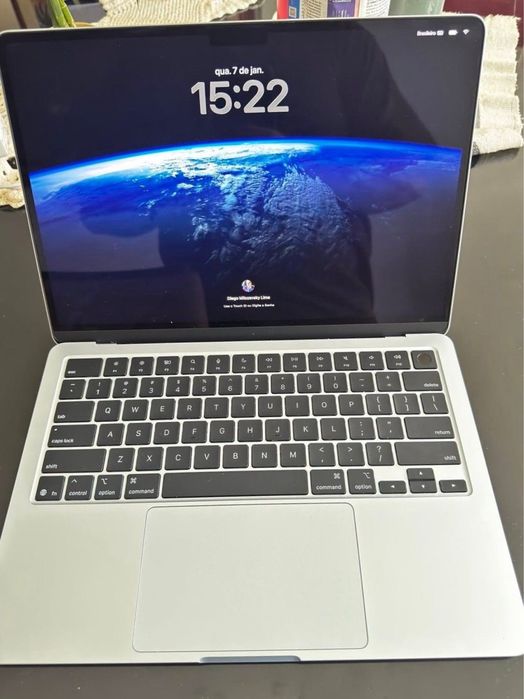 Макбук 2015 без минус для работы