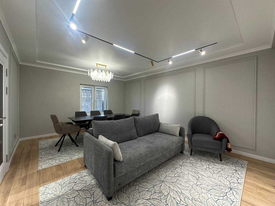 Кибрай 9соток 9хона 2этаж сув бўйида