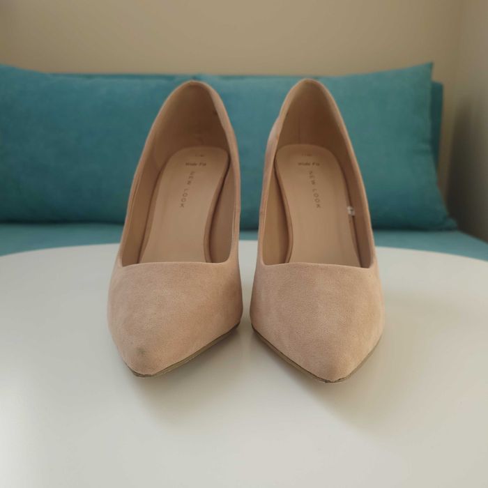 Стилни дамски обувки с висок ток New Look