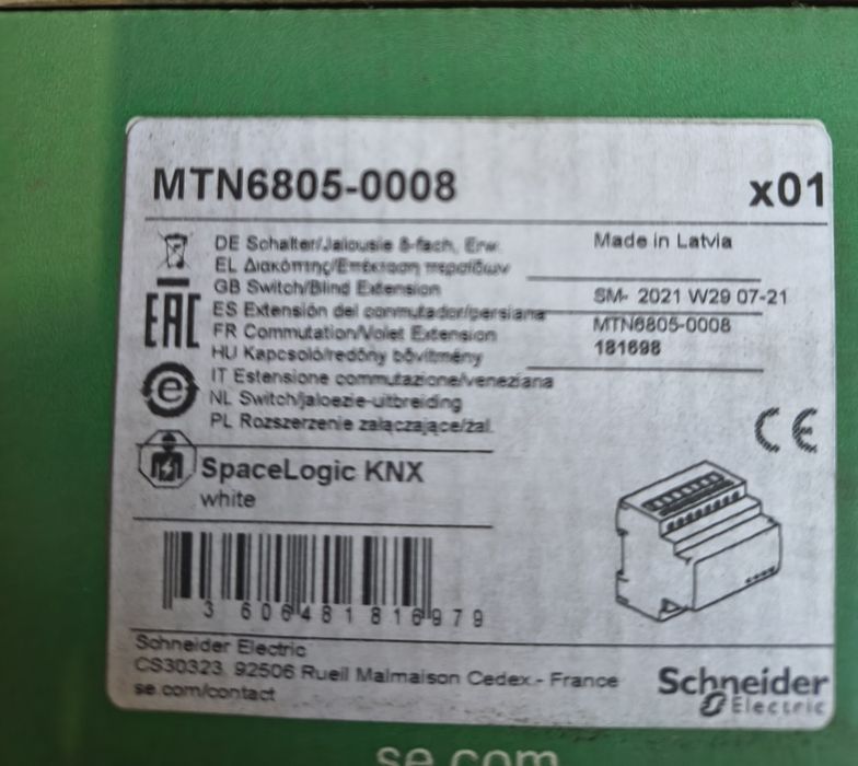 Schneider Electric SpaceLogic KNX MTN6705-0008 + MTN6805-0008