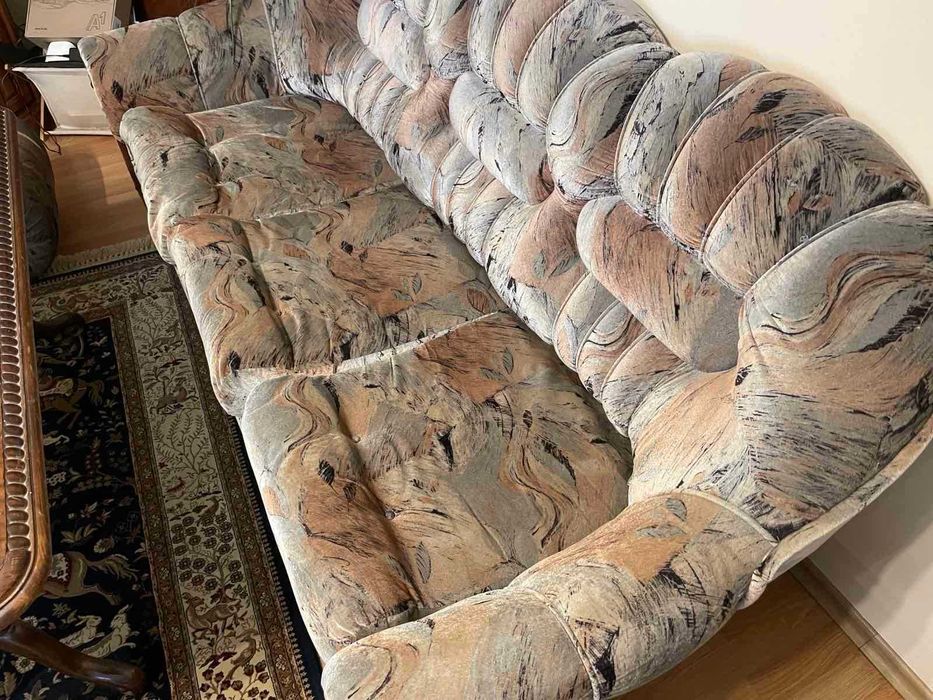 Троен диван, 2 фотьойла, 2 табуретки и маса